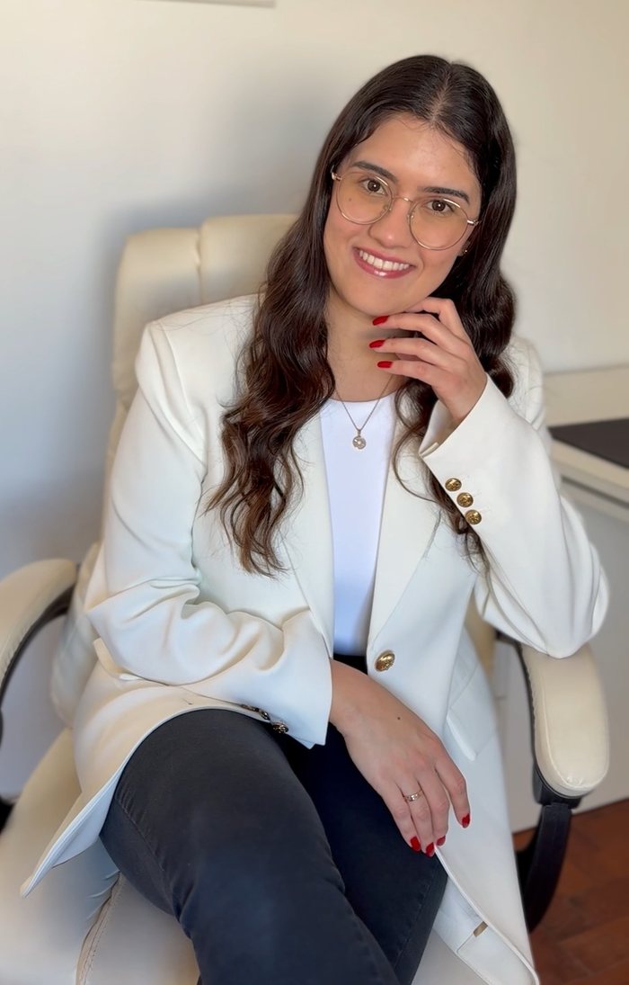 Micaela Salomón trabajando